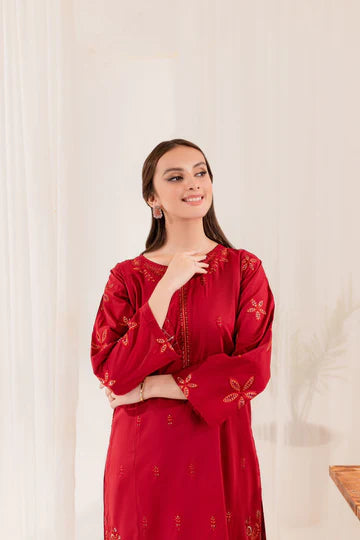 How to Wash Embroidered Clothing in a Washing Machine?