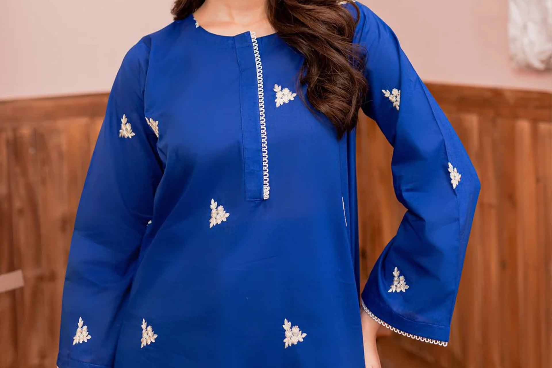 Top 10 MustHave Embroidered Dresses for Pakistani Weddings Silayi Pret