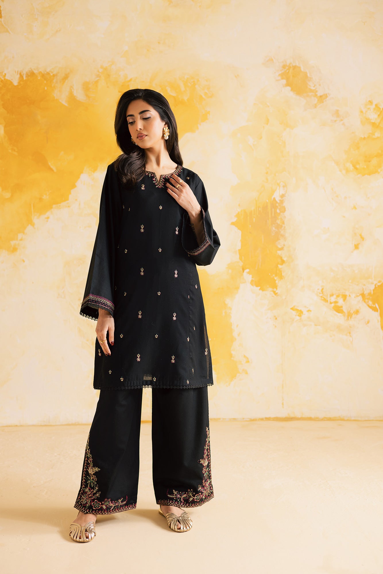 2PC Summer Luxury Embroidered Dress - 1101