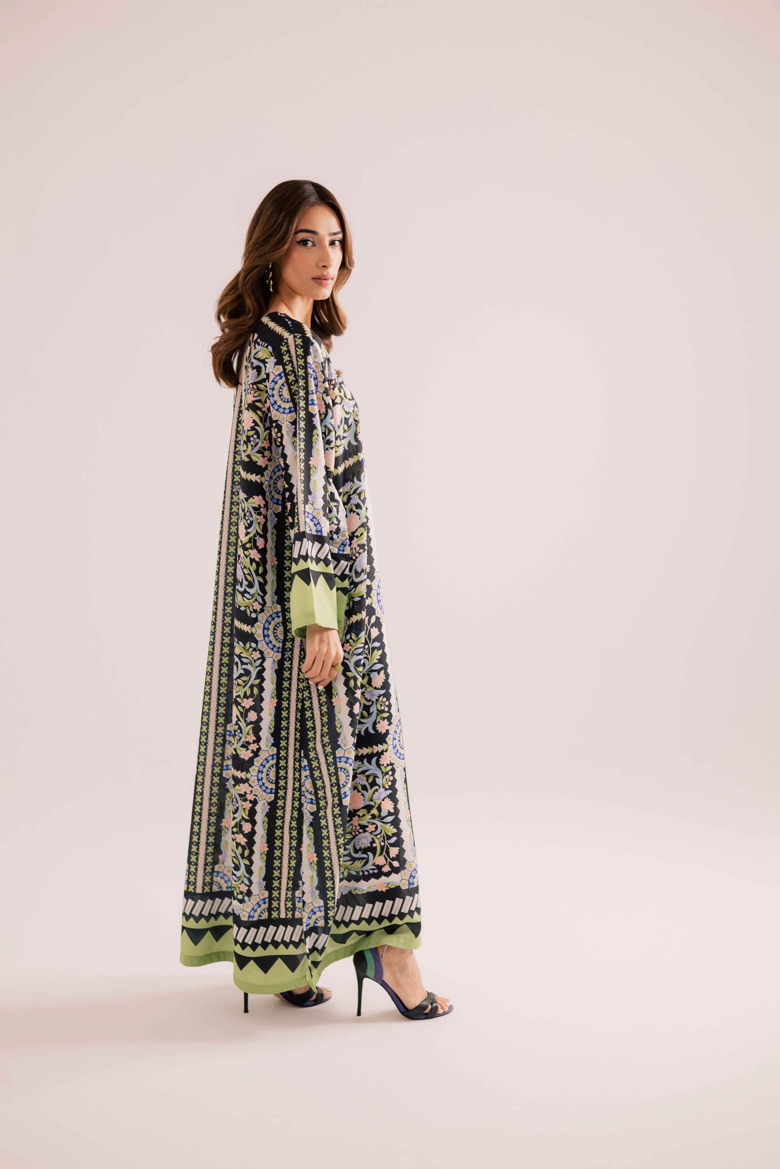 KF04 - Printed Kaftaan