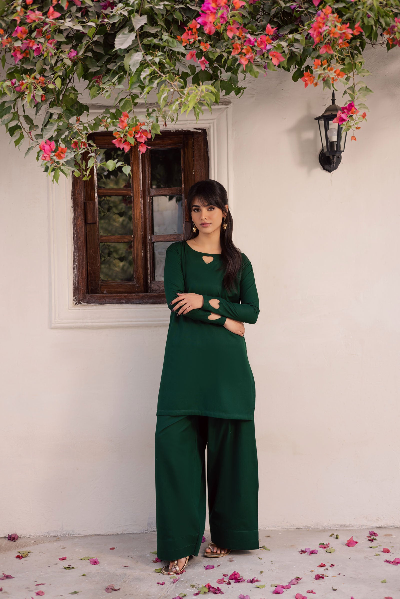 2PC Khaddar Solid HSK 06 – Bottle Green