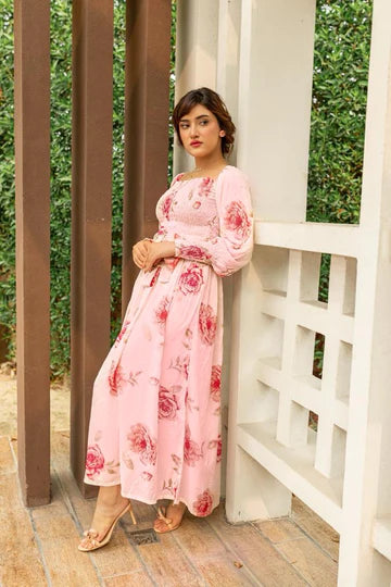 Exploring the Various Floral Dress Styles Among Women
