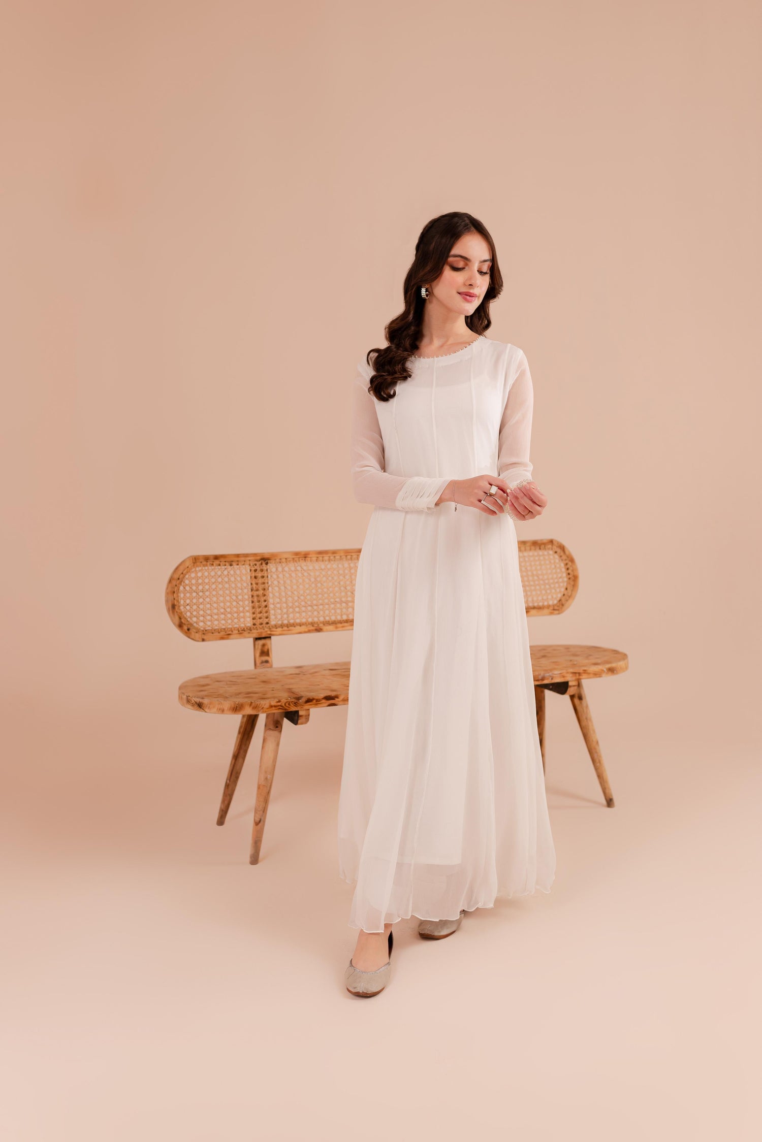 White Chiffon Dress Silayi Pret White Chiffon Dress Silayi Pret