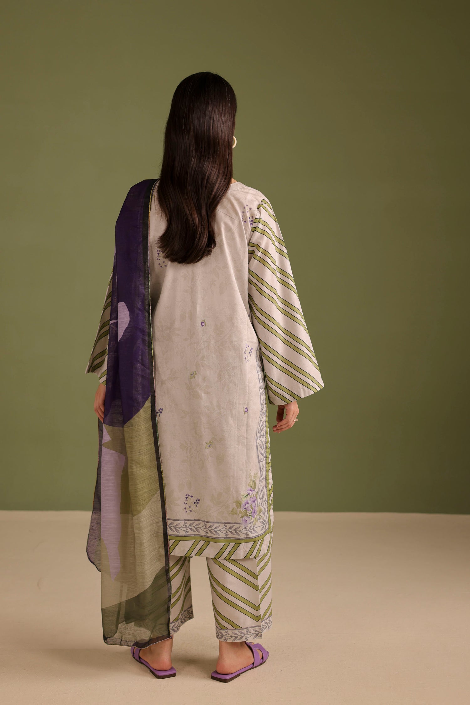 3PC Printed Lawn Suit - 42663
