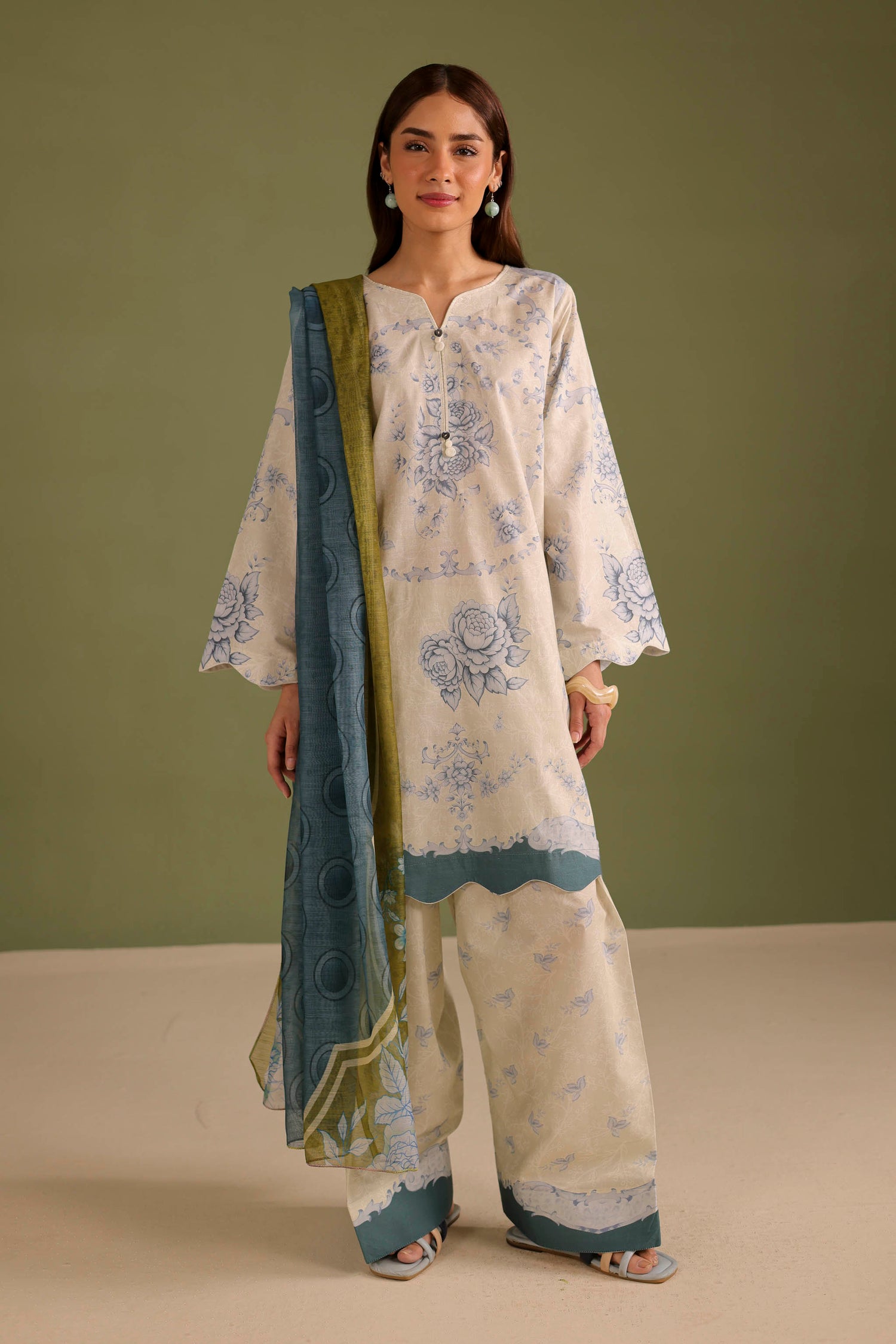 3PC Printed Lawn Suit - 42656