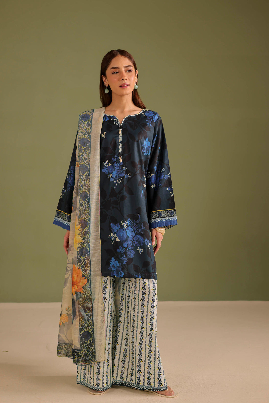 3PC Printed Lawn Suit - 42675