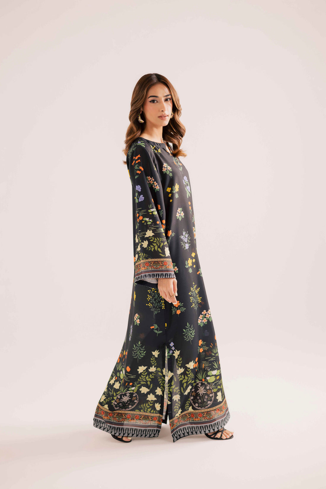 KF01 - Printed Kaftaan