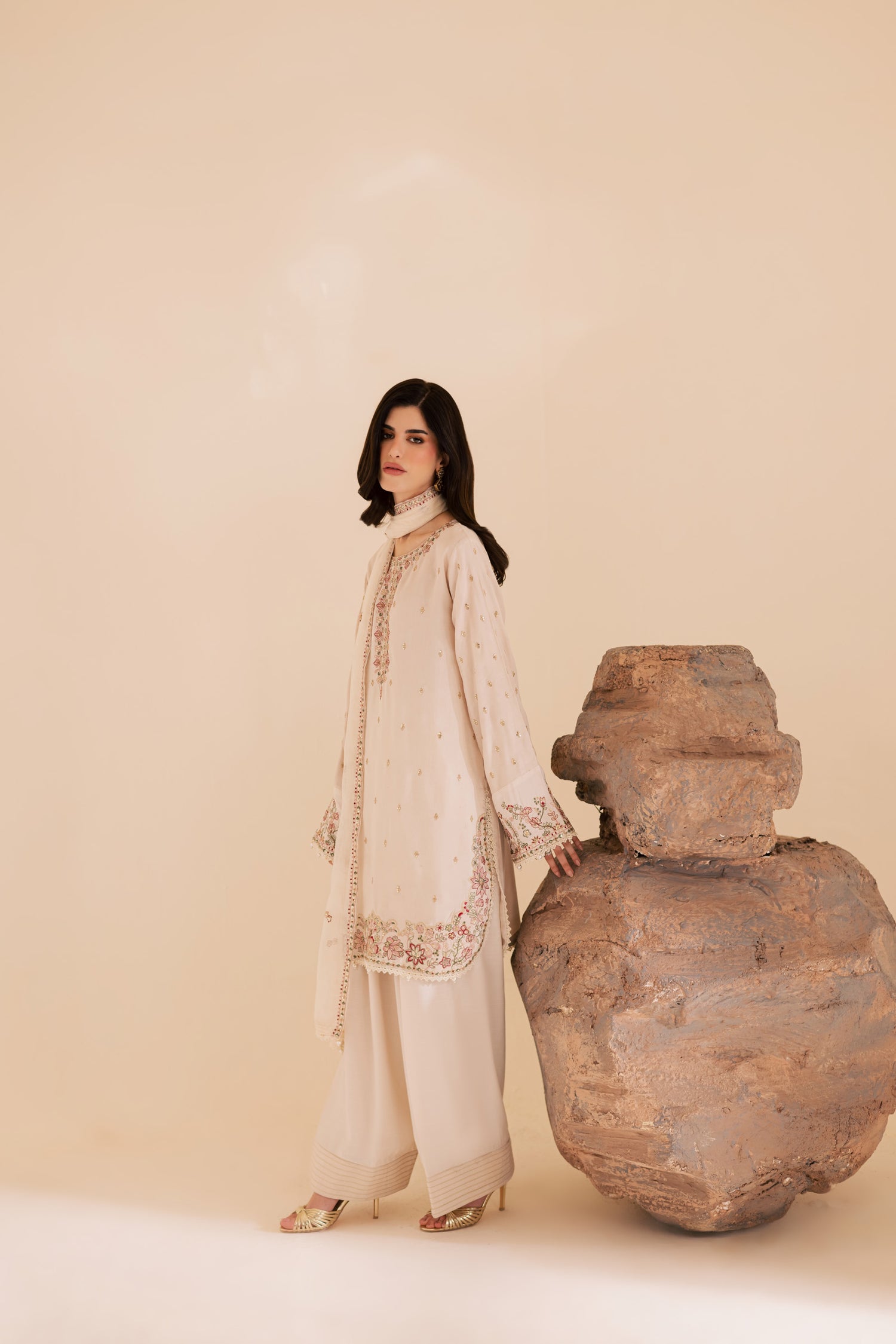 3PC Luxury Embroidered Dress- RSC08