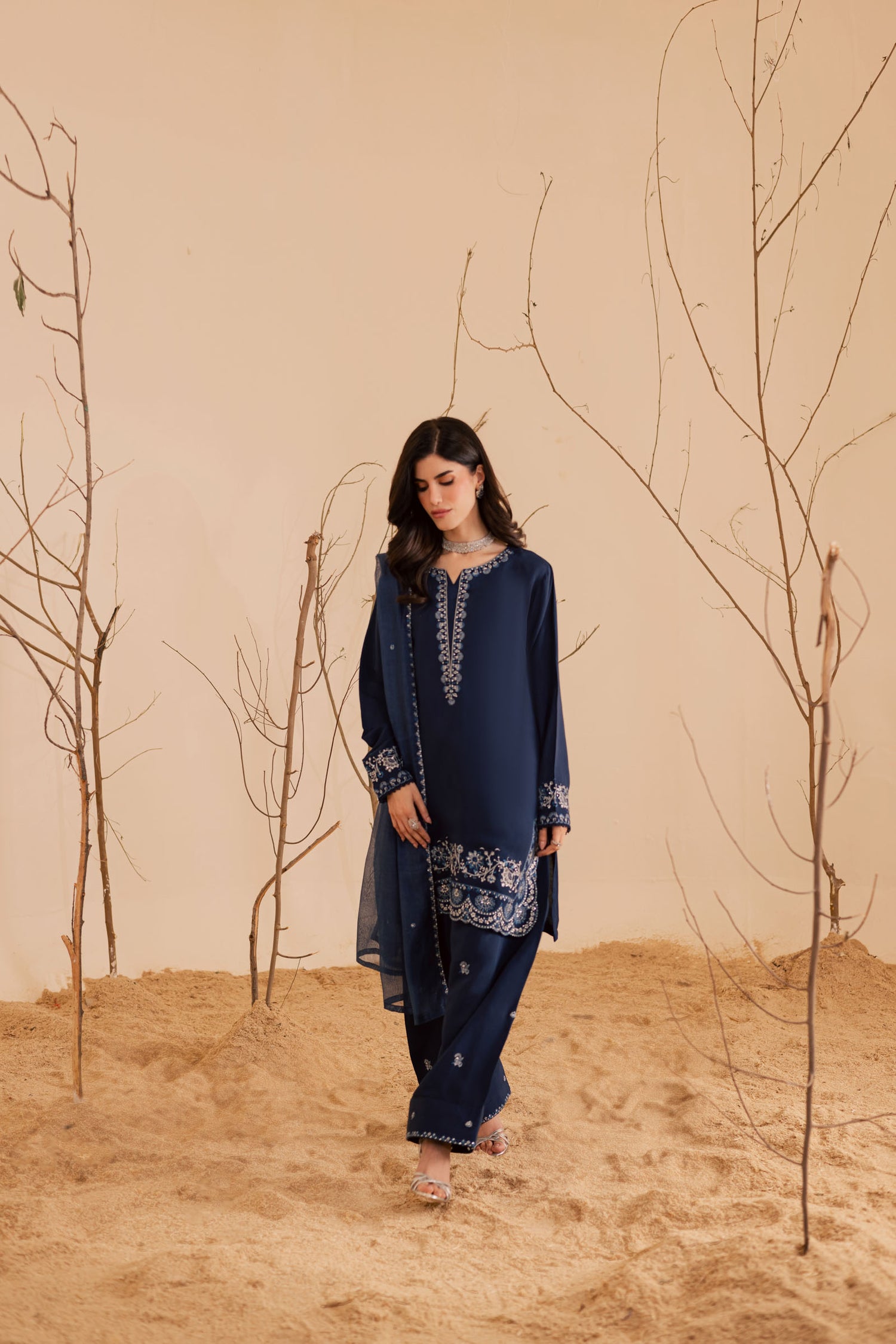 3PC Luxury Embroidered Dress- RSRB05