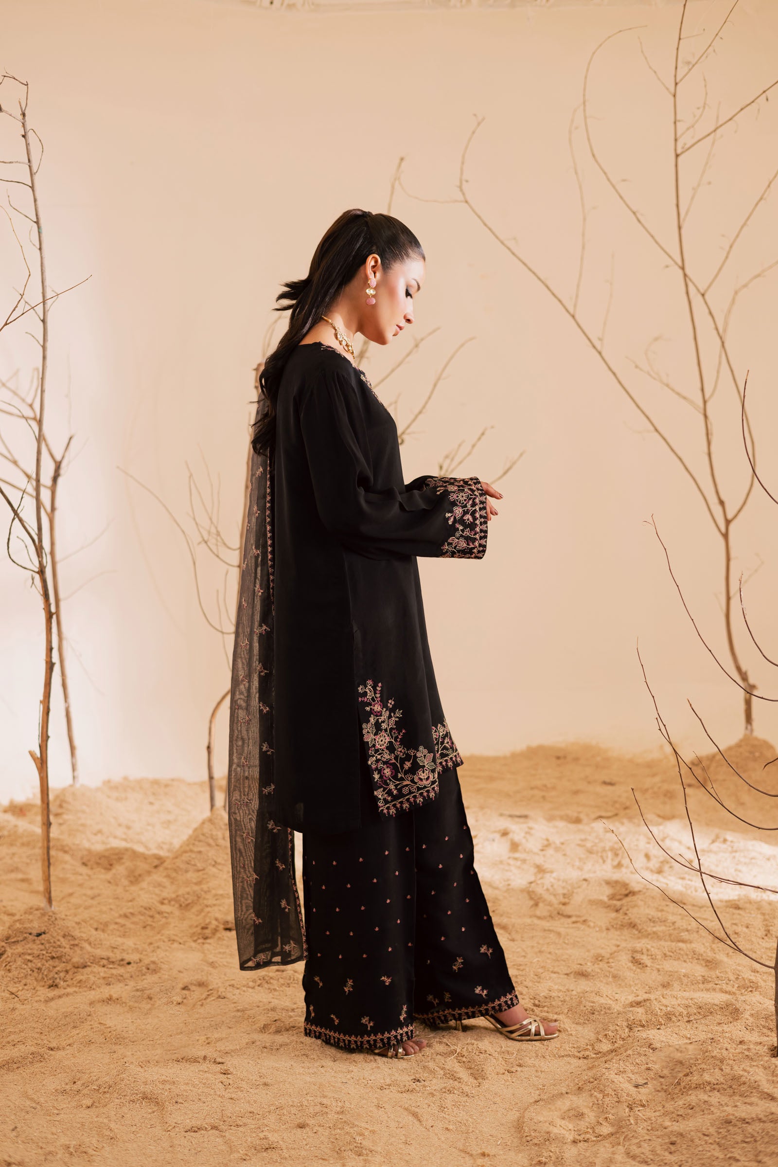 3PC Luxury Embroidered Dress- RSB10