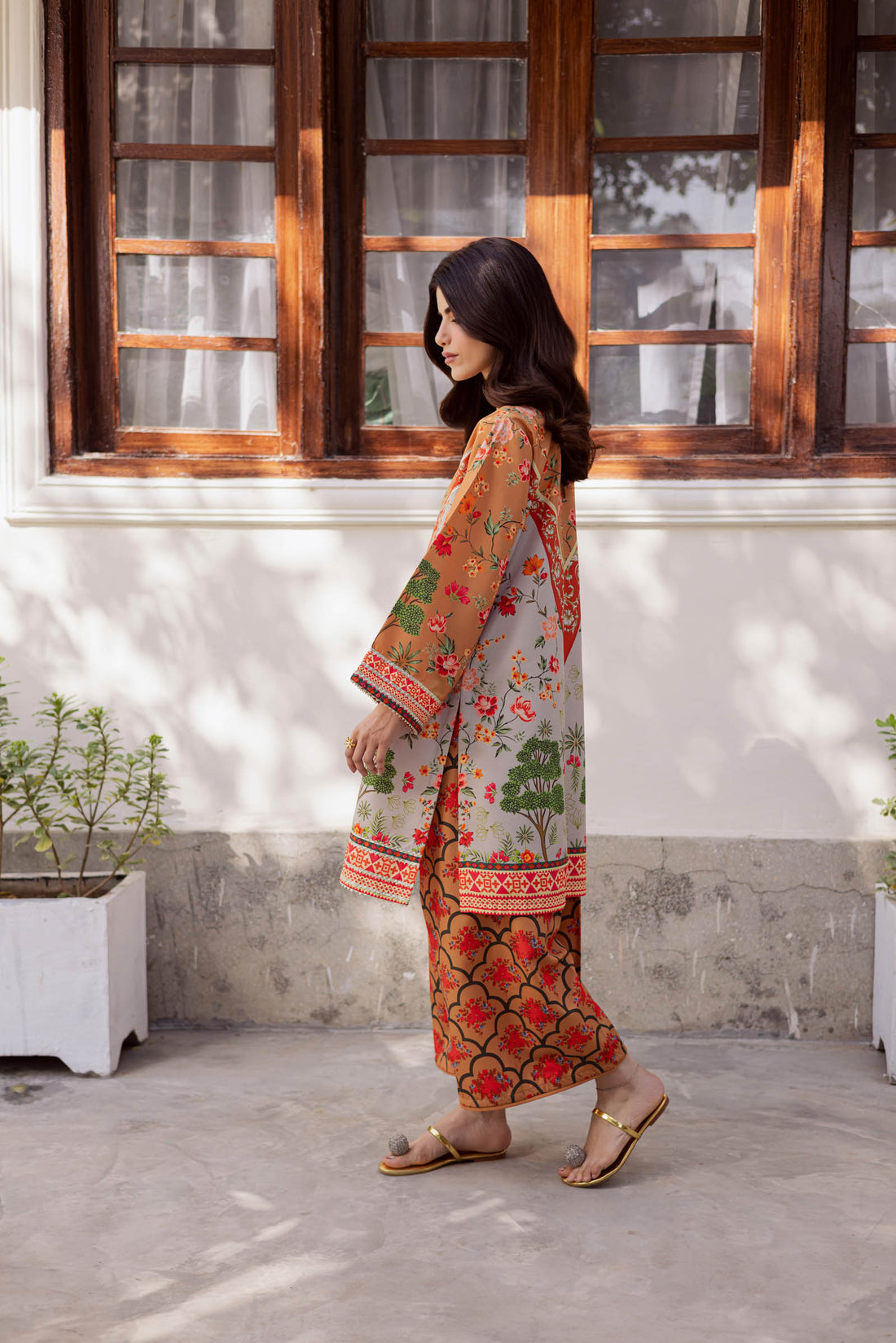 2PC Luxury Printed Pret- LP08