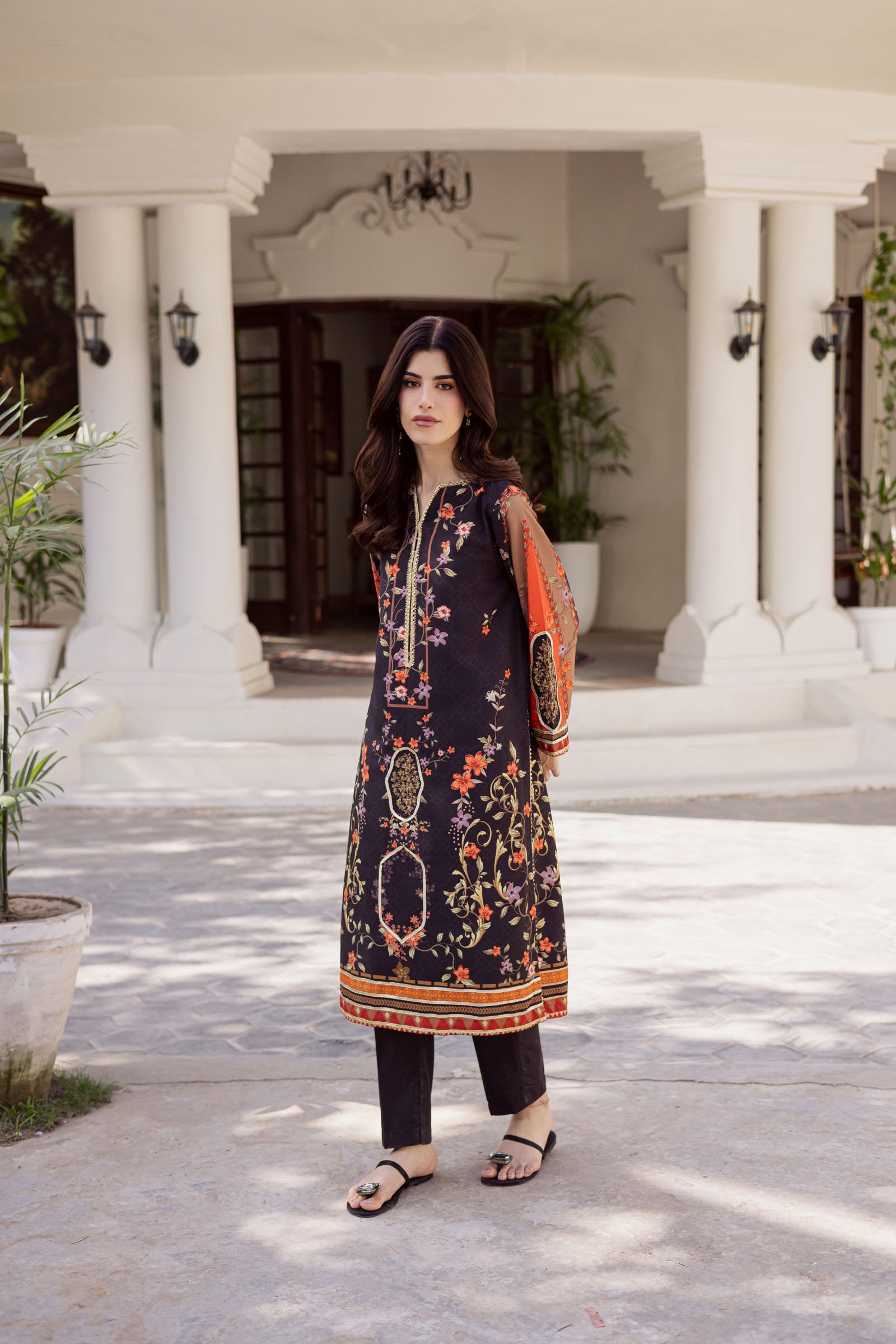 2PC Luxury Printed Pret- LP09