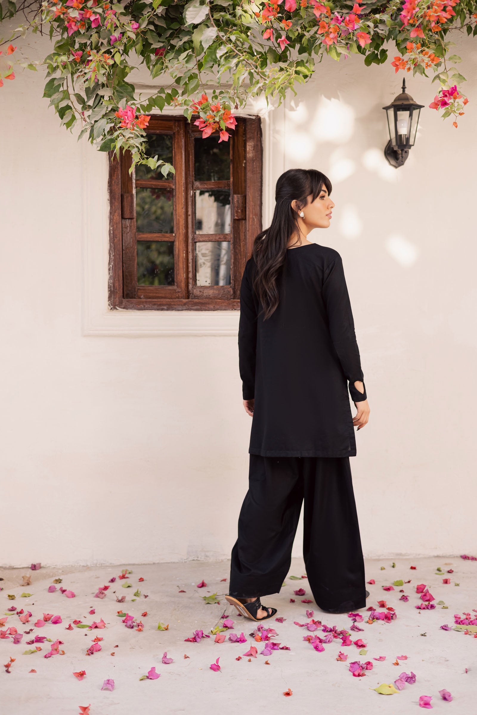 2PC Khaddar Solid HSK 06 – Black