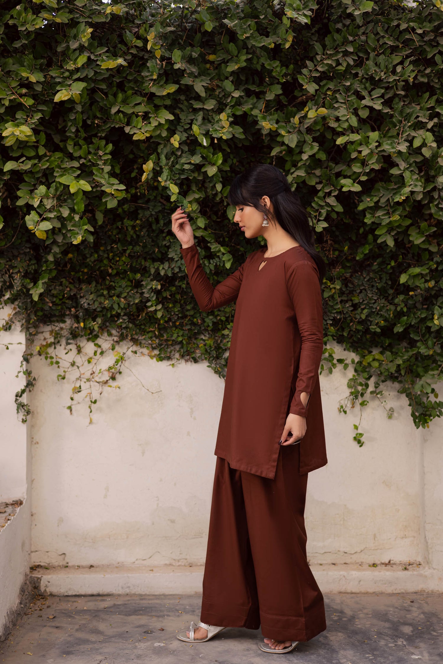 2PC Khaddar Solid HSK 06 – Chocolate Brown