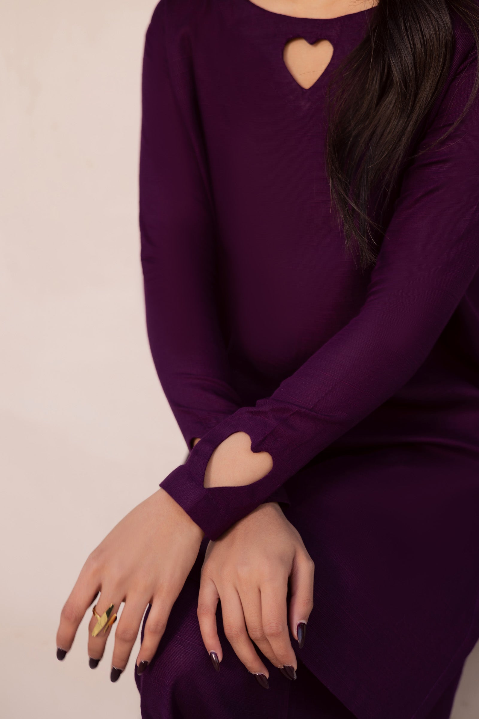 2PC Khaddar Solid HSK 06 – Dark Plum