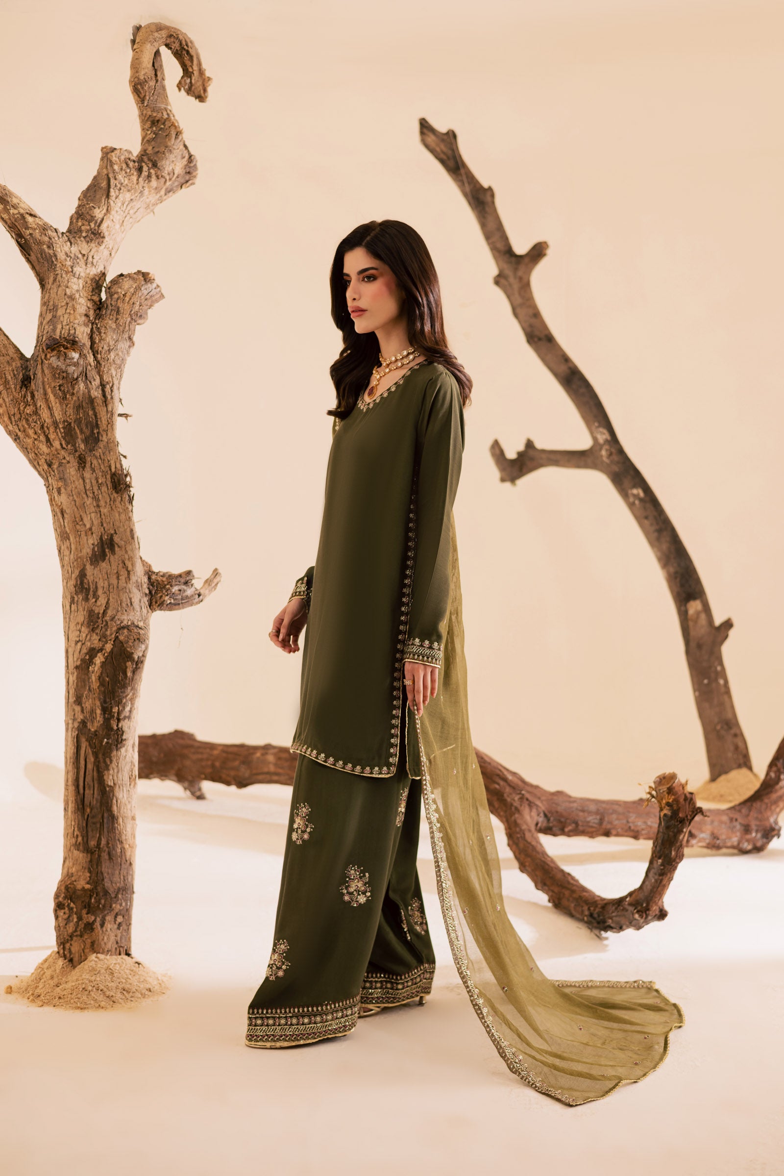 3PC Luxury Embroidered Dress- RSM15