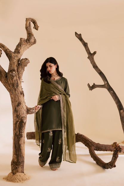 3PC Luxury Embroidered Dress- RSM15