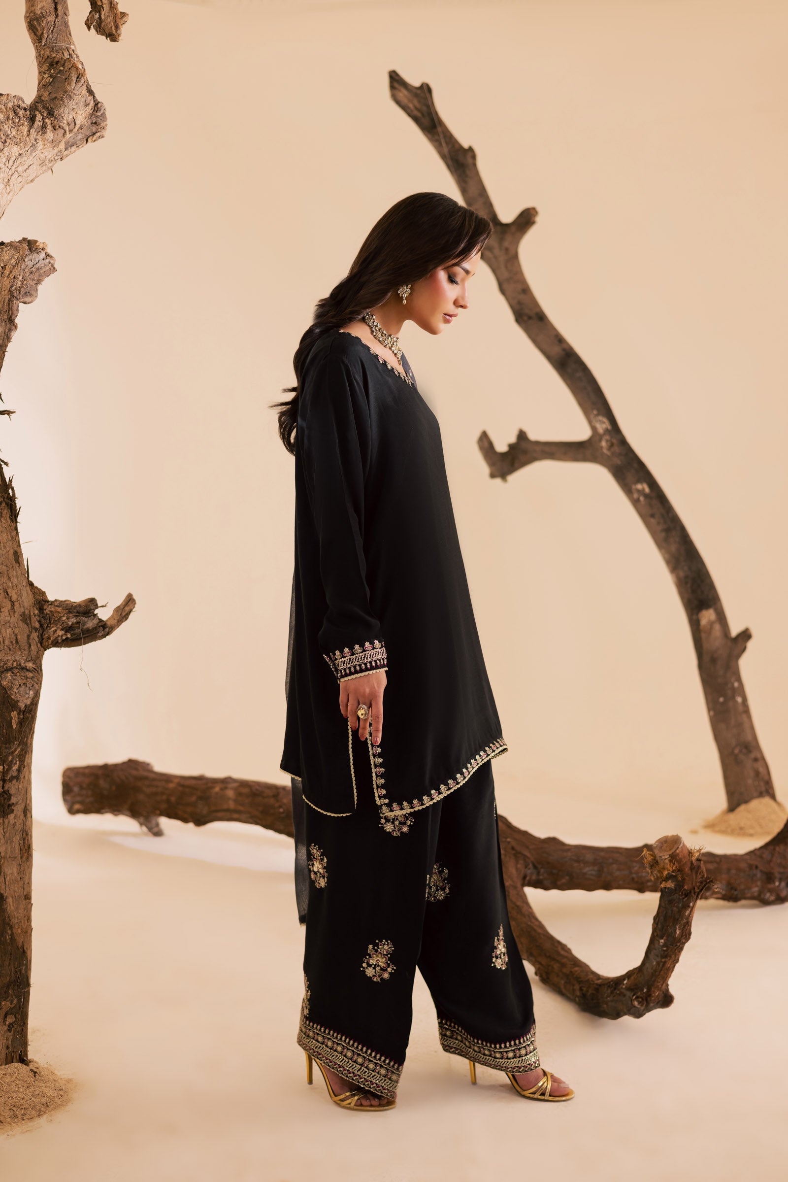 3PC Luxury Embroidered Dress- RSB06