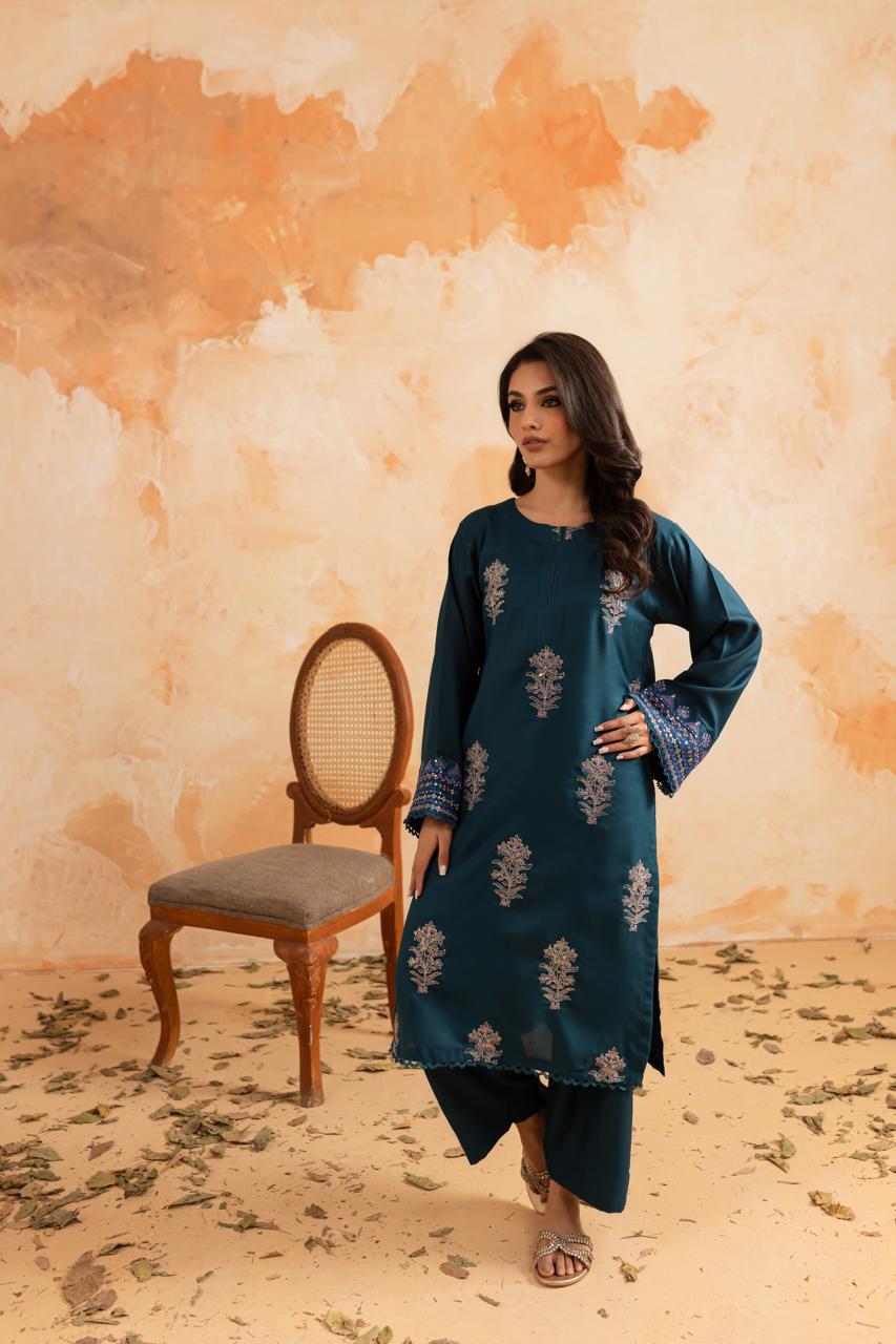 2PC LUXURY EMBROIDERED DRESS - 1092