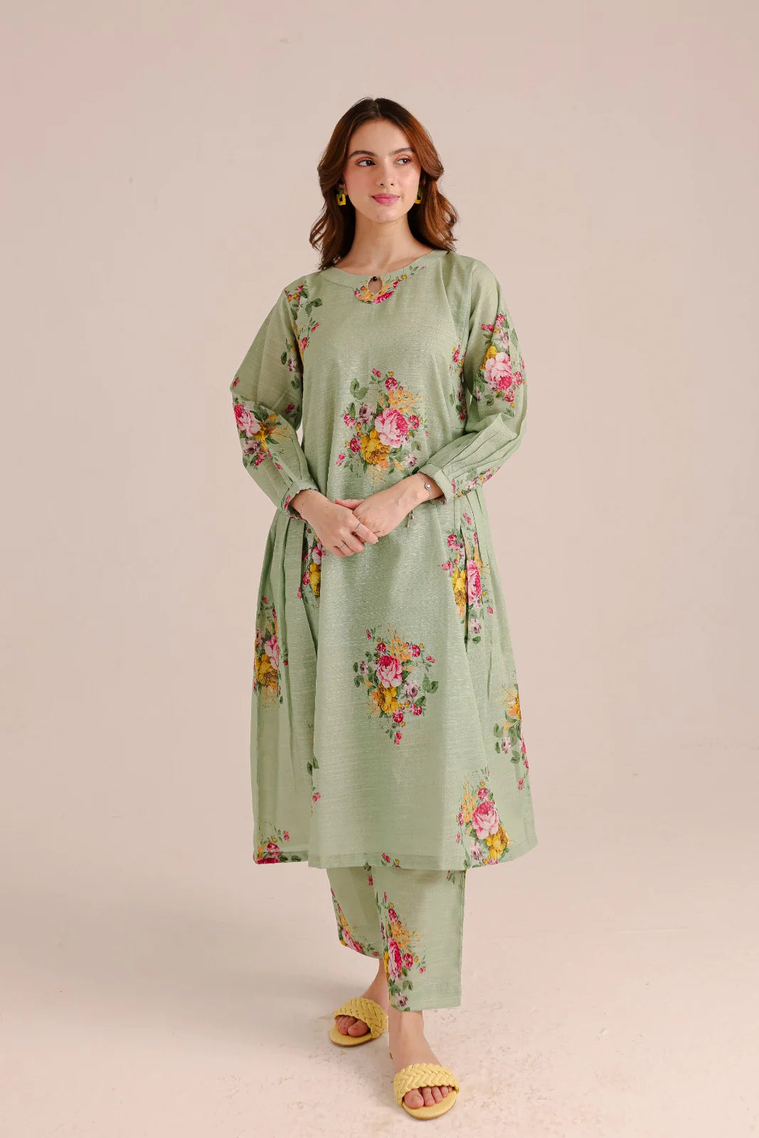 Stitched 2PC Khaddar Suit - PRT1026