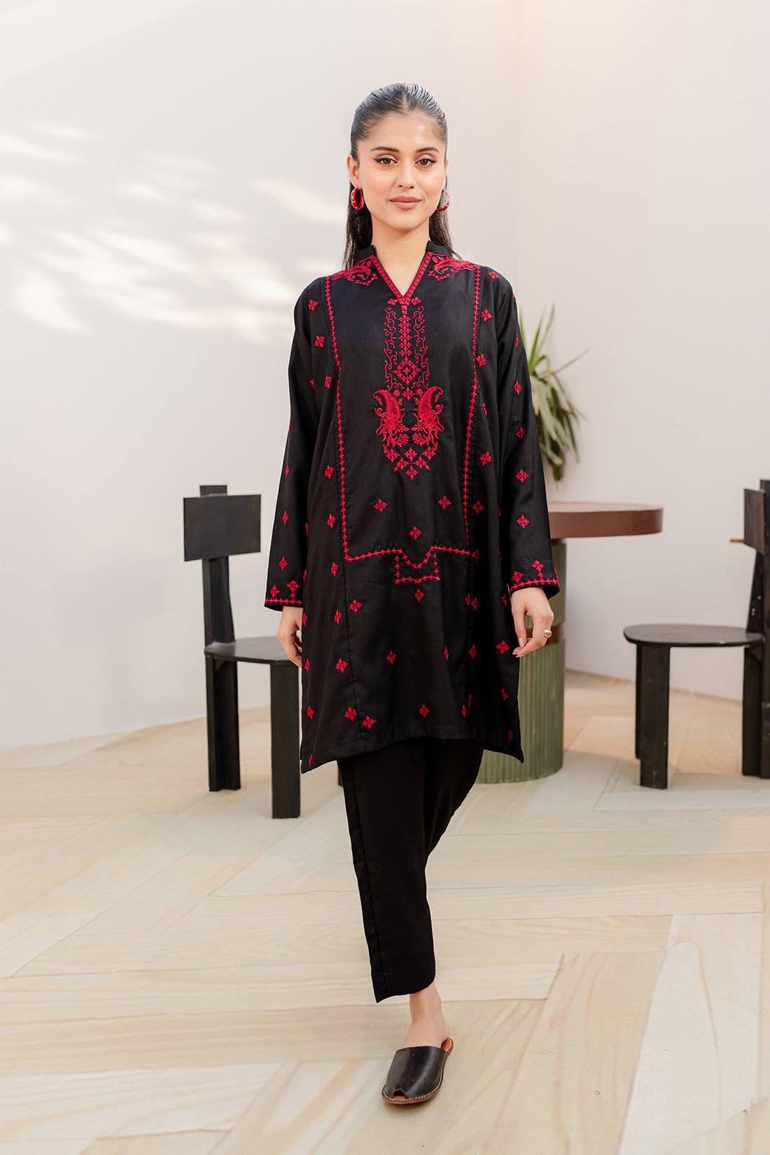 Lawn Embroidered 2PC Dress - BR10