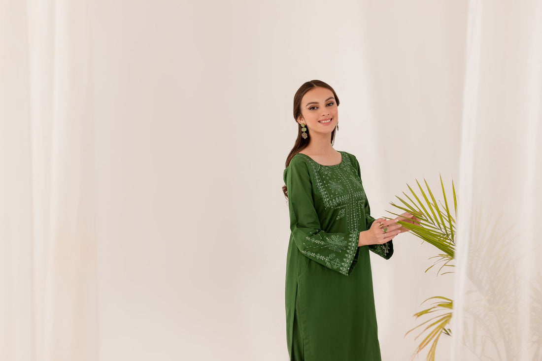 2PC Lawn Embroidered Dress- EG05
