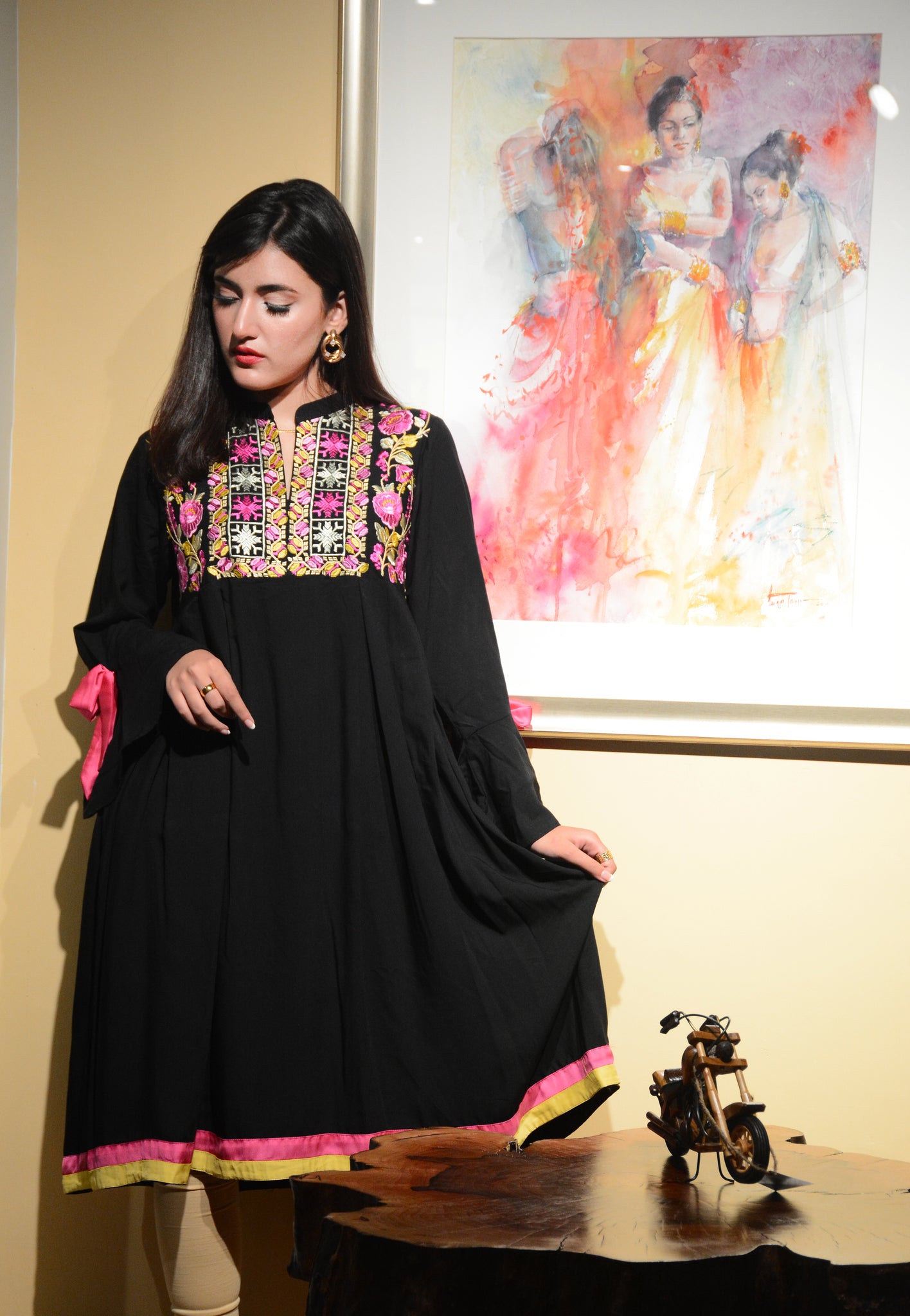 model wearing black frock by silayi pret